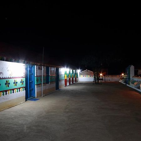 Rann Bhumi Homestay Resort Hodka Exterior photo