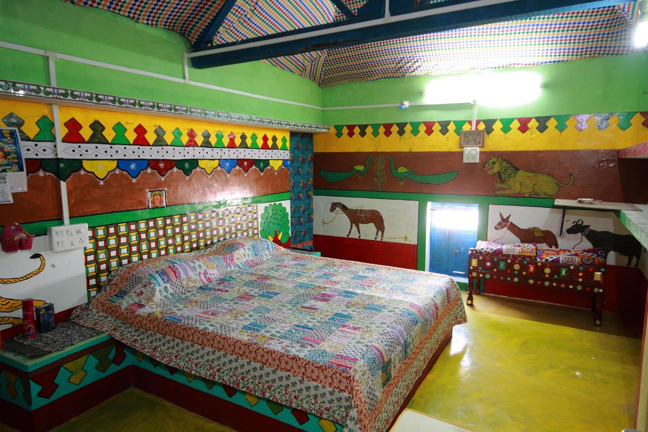 Rann Bhumi Homestay Resort Hodka Exterior photo
